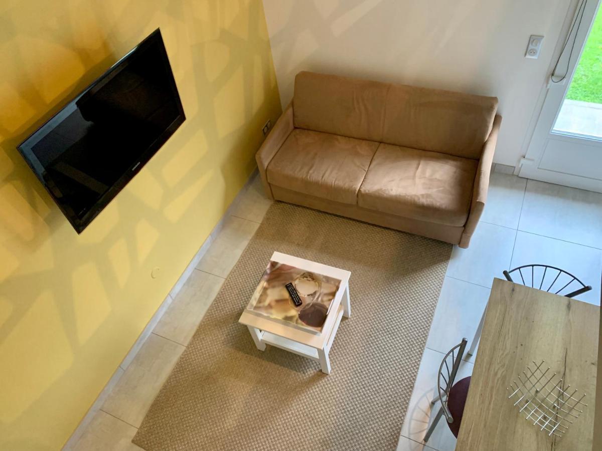 Studio A La Campagne & Jacuzzi Montcornet  Zewnętrze zdjęcie